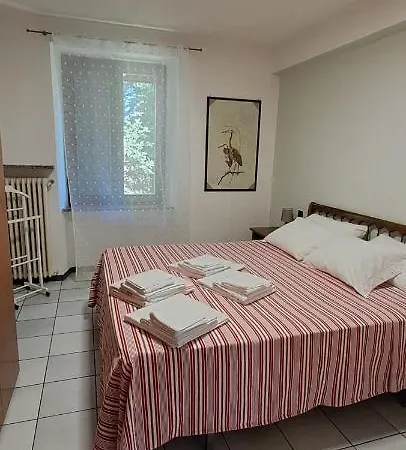 Gabbinoholidayhome In Suggestiva Corte Apartament Como